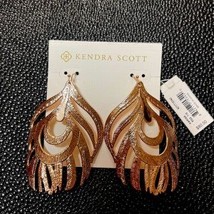 BNWT Rose Gold Kendra Scott Karina